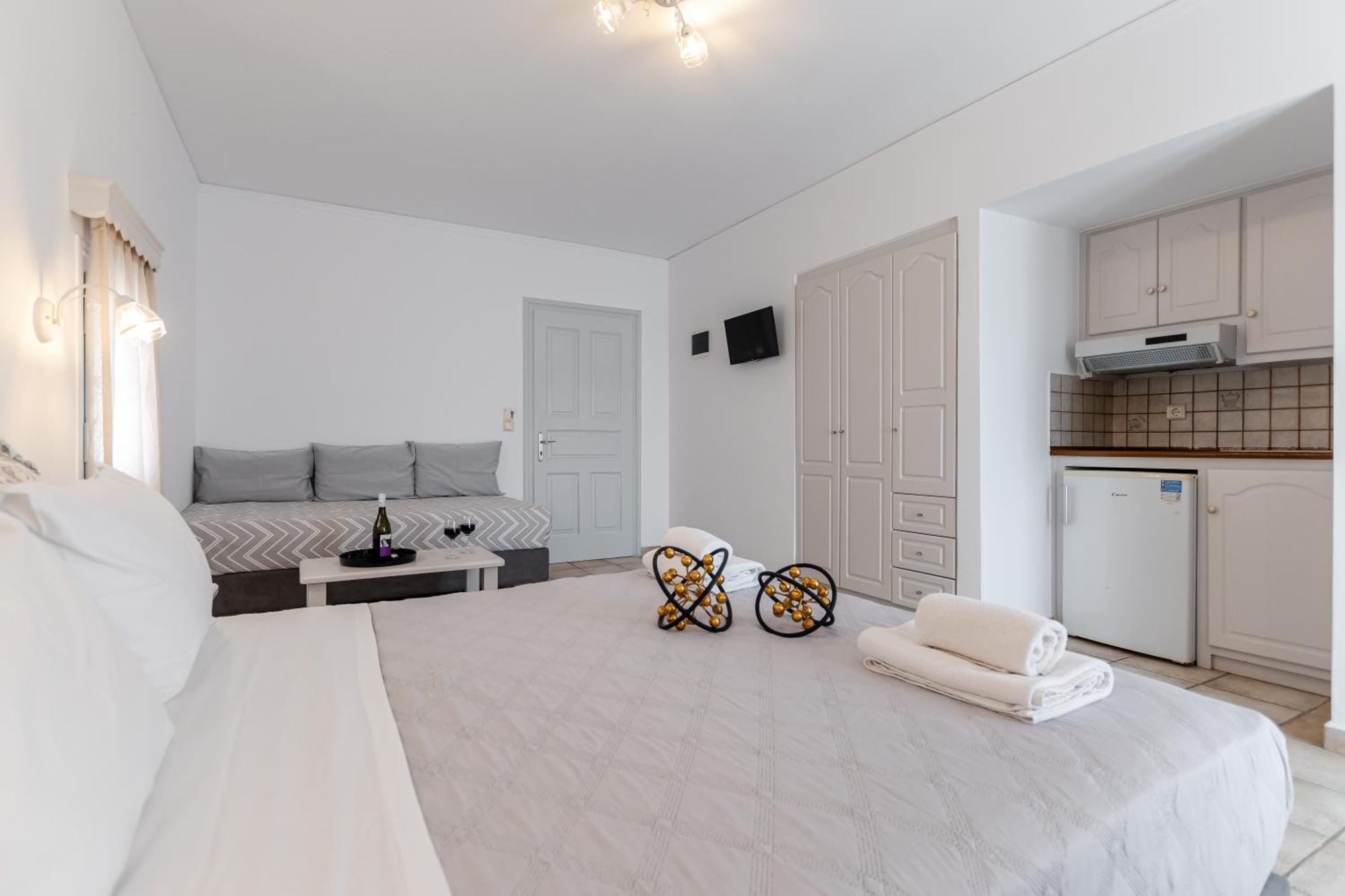 Aparthotel Golden Bay Agios Prokopios  Zewnętrze zdjęcie